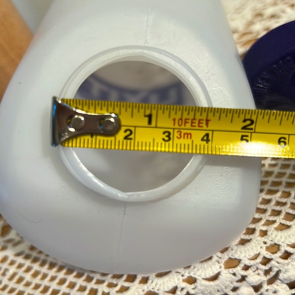 Lixit deluxe rabbit or other small pets water bottle - Picture 10 of 13